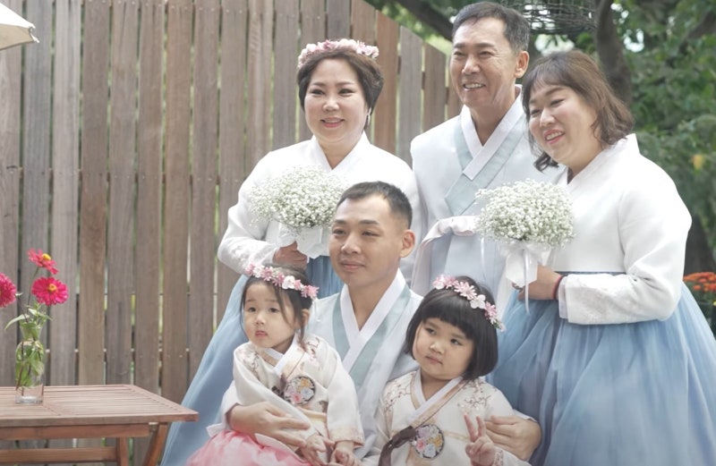 [강남 꿈꾸는 성형외과] 60대 부부, 성형 수술로 새로운 인생 시작! 사진 16