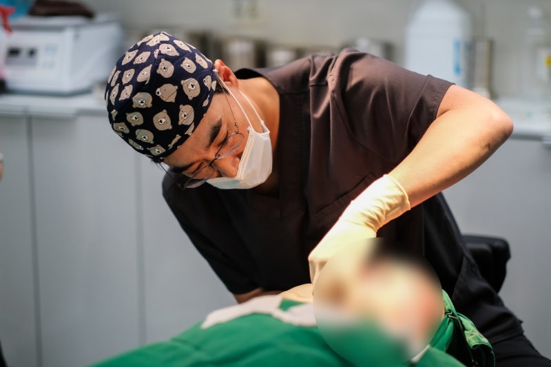 강남역 성형외과 의사가 ‘눈밑지방재배치 수술’을 권하지 않았던 이유 사진 5