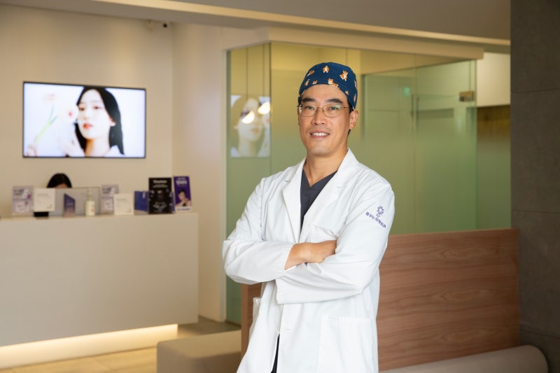 수능 끝! 강남역 자연유착 357펌라인으로 나에게 어울리는 쌍꺼풀 만들기, 대학생 새내기 첫 성형